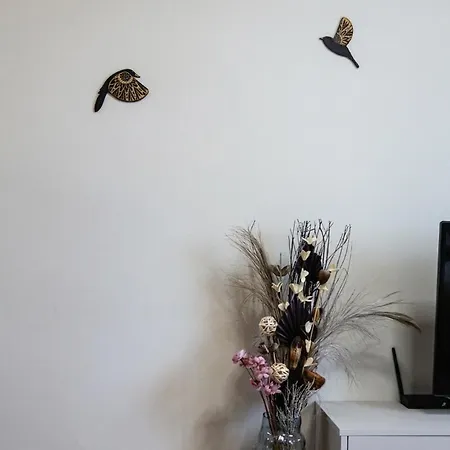 Mirror Nest Pulse Location